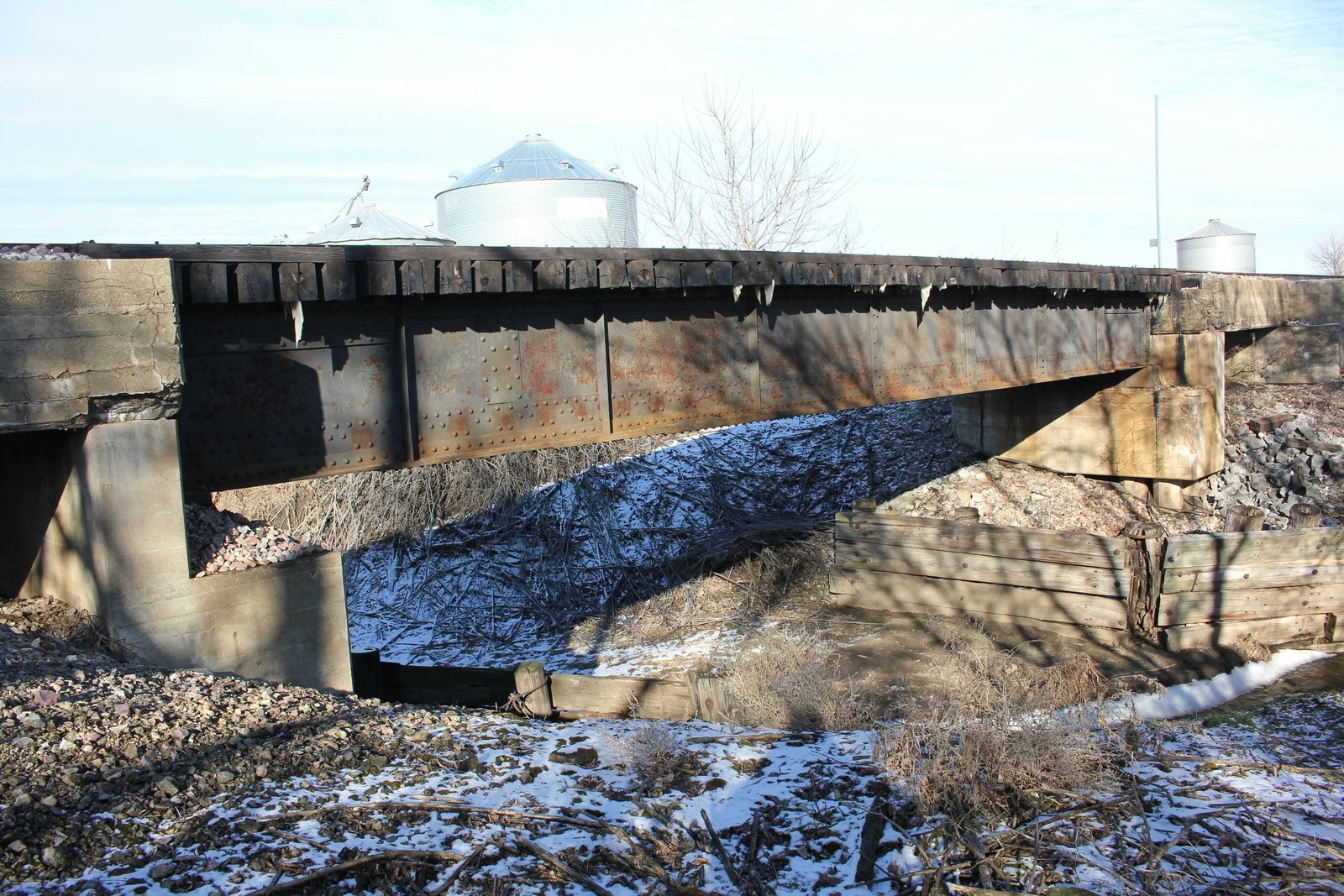 Main span